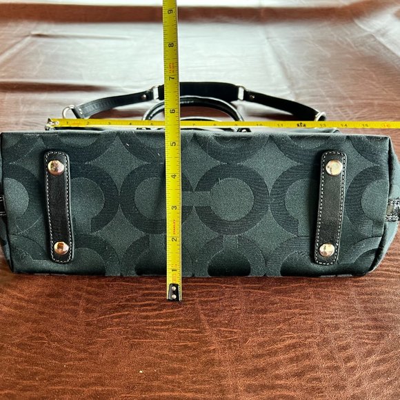 Coach Purse handbag - Picture 6 of 6